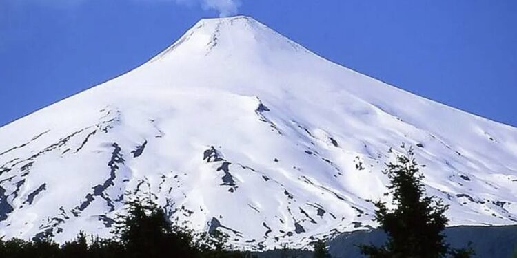 Actividad Volcán Villarrica: Amplían perímetro de seguridad a un kilómetro