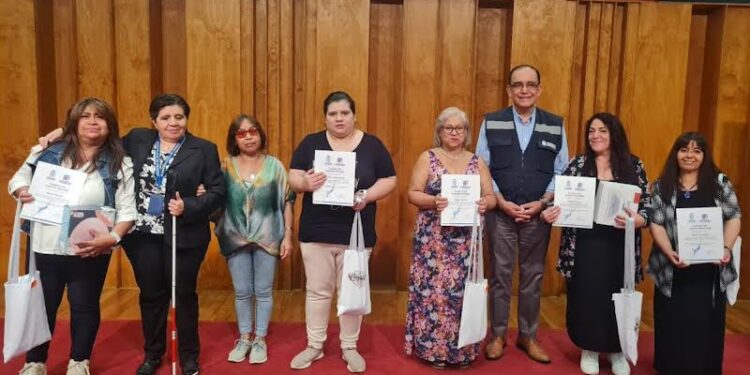 Osorno: Personas con discapacidad fueron certificadas en alfabetización y manicre&nbsp;