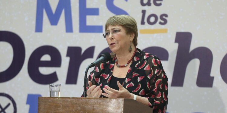 Diputado Soto (PS) dice que Bachelet no será candidata al Consejo Constitucional