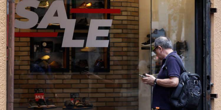Cuarta caída consecutiva: El Imacec de diciembre fue de -1%