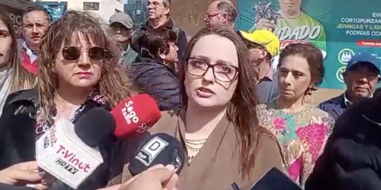 Osorno: Locatarios del terminal de buses acusaron mal estado del recinto