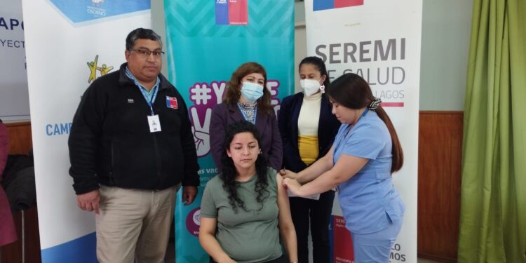 En Osorno, lanzan campaña provincial “Vacúnate con la Dupla”
