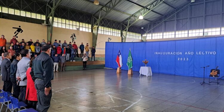 Inauguran el año escolar en la cárcel de Osorno con distinción a dos internos