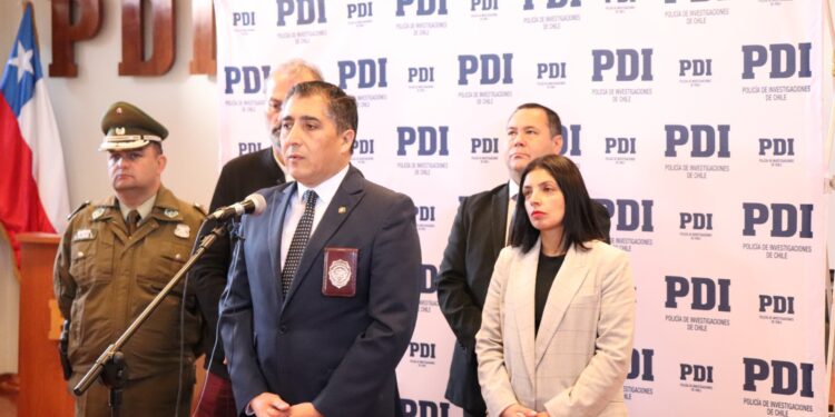 Puerto Montt: PDI concreta expulsión de 7 extranjeros por maltrato a Carabineros&nbsp;