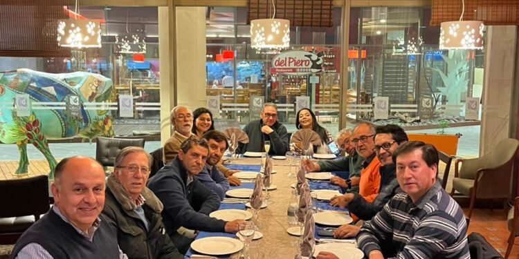 Con cena de camaradería, Radio La Mega inicia nueva temporada de “En Buena Hora”