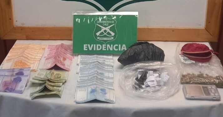 Vehículo volcó tras huir de control de Carabineros en Purranque&nbsp;
