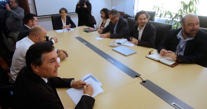 Tras casi dos meses de diálogo congelado: Isapres retoman mesa de trabajo con Gobierno