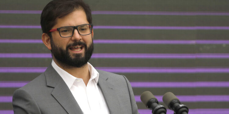 Presidente Boric al comité de expertos: «Su éxito es también el de Chile»