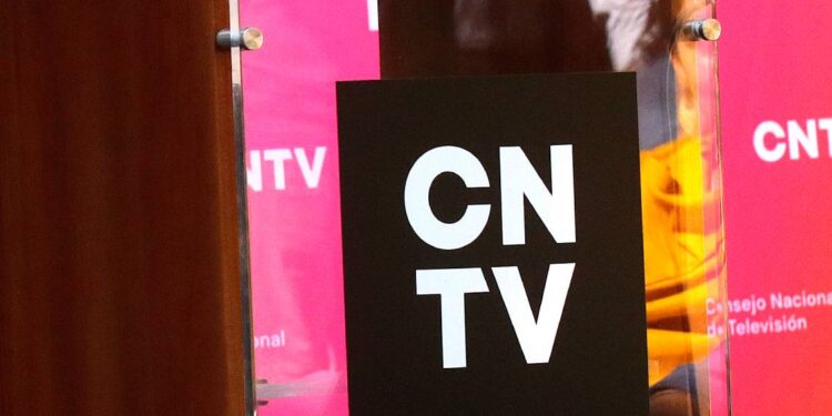 Sin experiencia en TV ni medios: Gobierno designó a nuevo presidente del CNTV