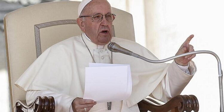 Vaticano reporta que el papa Francisco saldrá del hospital este sábado