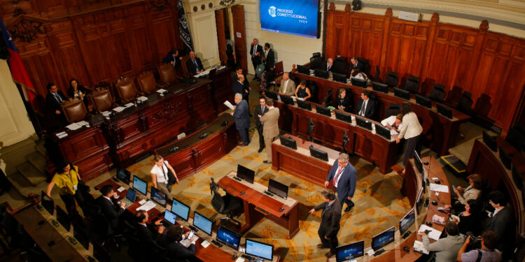 Comisión Experta ingresó primeras normas del anteproyecto de nueva Constitución