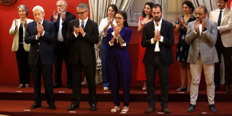 Tras el ajuste ministerial, se realizará consejo de gabinete este sábado