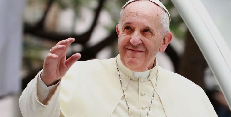 Papa Francisco es hospitalizado por una infección respiratoria