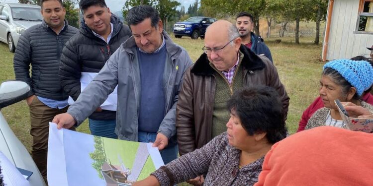 Entregan terreno para construcción de sede social de Anchiqueumo