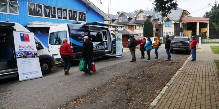 Bus de la Justicia entregó asesoría legal a 82 familias de la provincia de Osorno