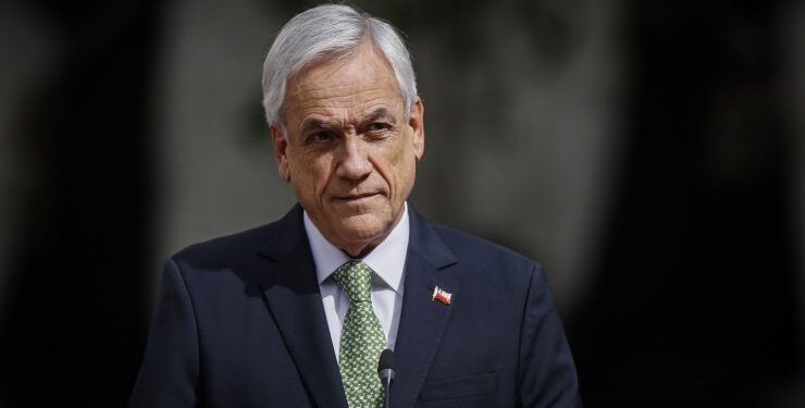 Piñera declaró por más 10 horas en investigación por crímenes de lesa humanidad