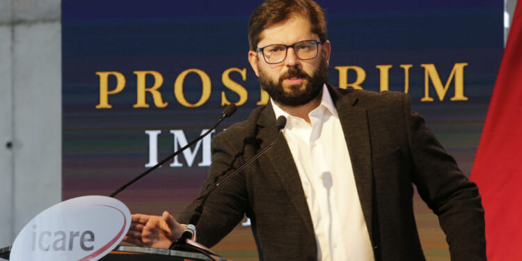 Boric participa hoy en su primer Enade como Presidente