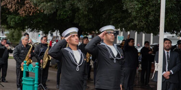 144 aniversario: Con actos solemnes, se conmemoró Día de las Glorias Navales en Osorno y Puerto Montt