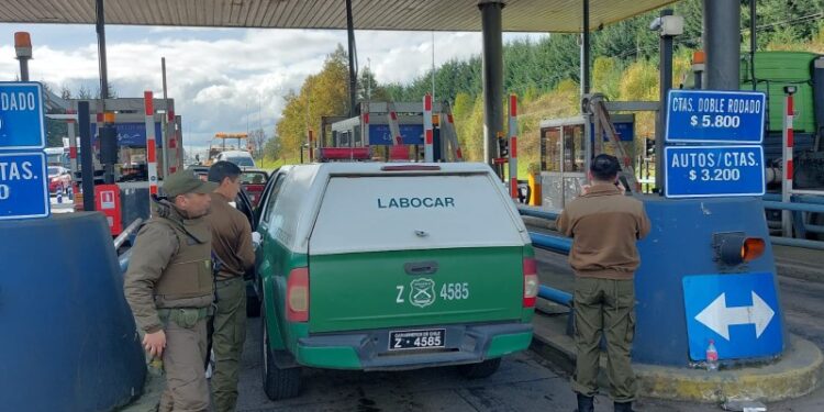 Osorno: Sujetos que retuvieron a conductor de aplicación quedan en prisión preventiva
