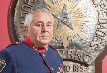 Despiden a bombero honorario de la quinta compañía de Osorno, Juan Mena