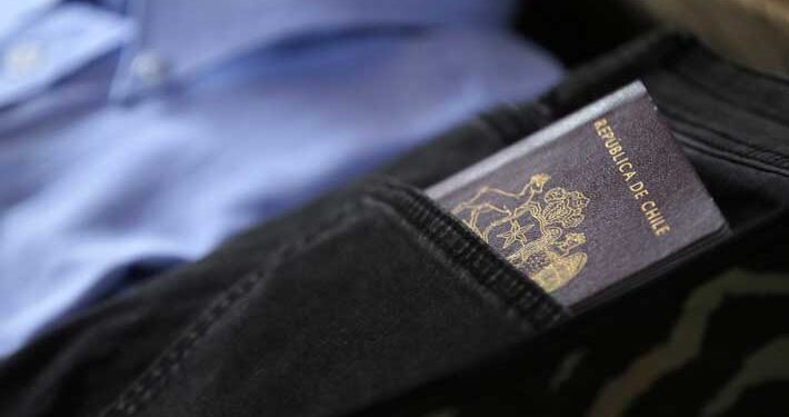 Fiscal de California acusa a Chile de no entregar antecedentes de supuestos delincuentes que usan Visa Waiver