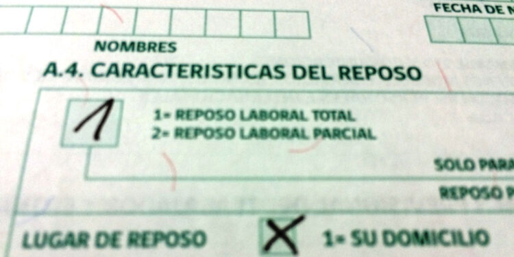 Emisión de licencias médicas cayó un 29% el primer trimestre de 2023