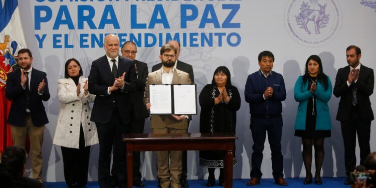 Boric instaló la Comisión para la Paz: «Nos juntamos con visión de Estado”