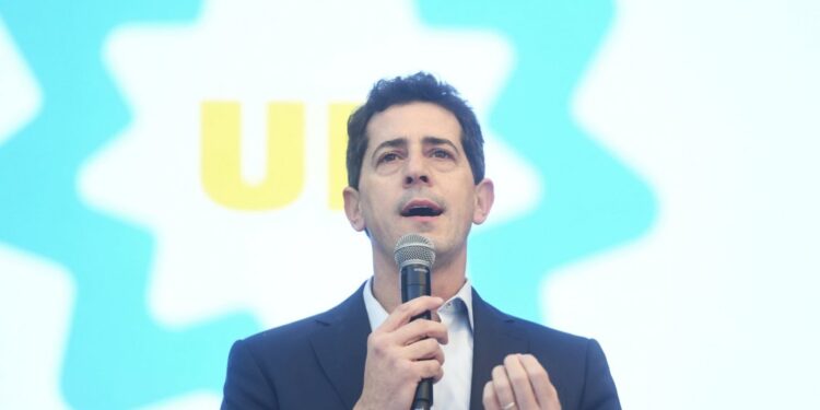 Kirchnerismo eligió a su dupla para postular a la elección presidencial argentina