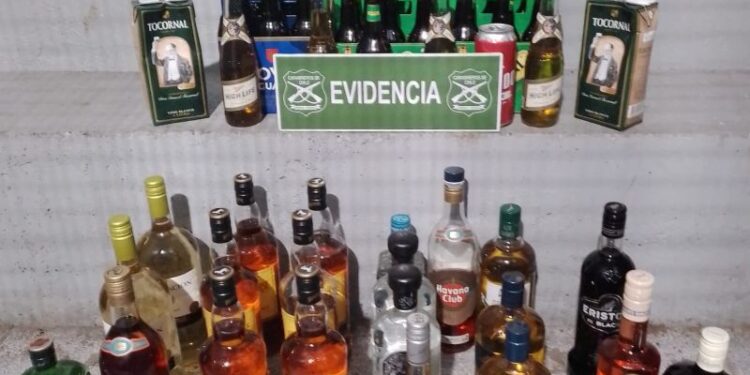 Osorno: Carabineros desarticuló fiesta clandestina e incautó bebidas alcohólicas 