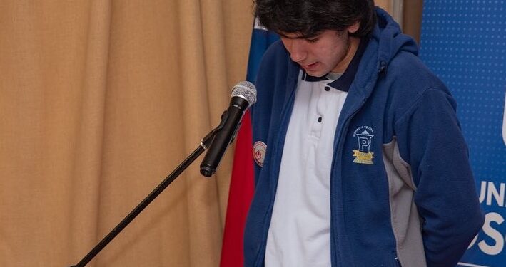 Concurso literario premió a estudiantes de establecimientos educacionales en Osorno