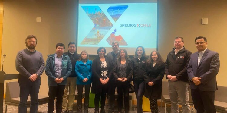 Cámara de Comercio Osorno participó en encuentro «Gremios por Chile» junto a líderes gremiales