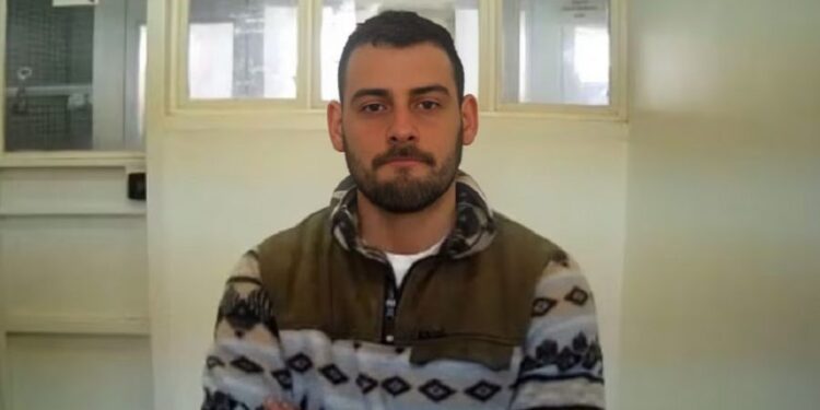Sentencian a Martín Pradenas a 17 años de cárcel por cinco delitos de abuso sexual y dos de violación