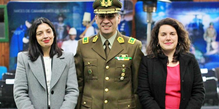 General Héctor Valdés asume mando de Carabineros en la región de Los Lagos