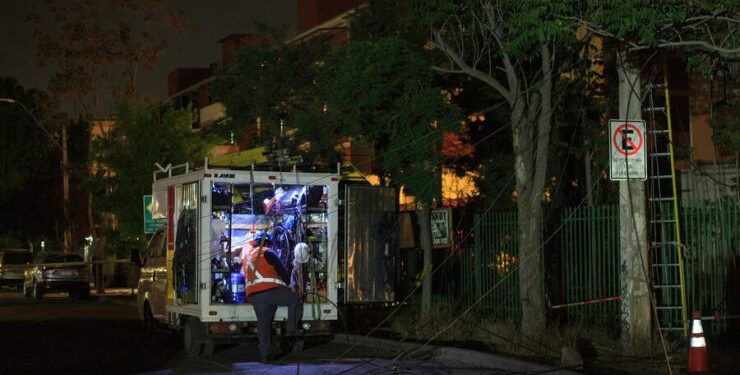Senapred reporta más de 9 mil clientes sin energía por sistema frontal a nivel nacional