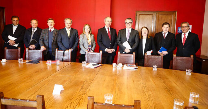 CPC entrega más de 40 propuestas a Hacienda en su última reunión previa a la presentación del «pacto fiscal»
