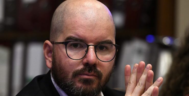 Giorgio Jackson renuncia a su cargo en Desarrollo Social en medio de la presión por el Caso Convenios