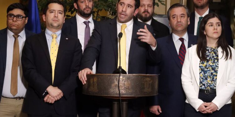 Partido Republicano desiste de acusación constitucional contra Jackson tras su renuncia