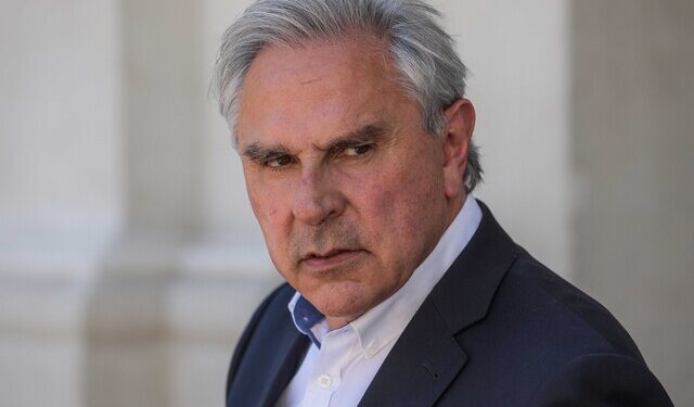 Senador Moreira calificó de “chacota” anuncio de acusación constitucional contra ministro Jackson