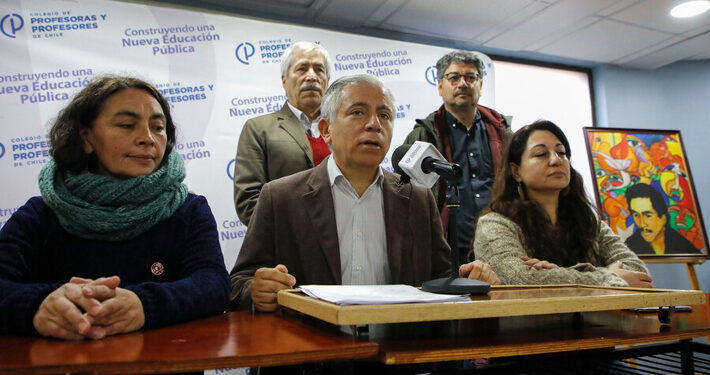 Profesores rechazan propuesta del Mineduc y llaman a «paro nacional indefinido» desde el martes