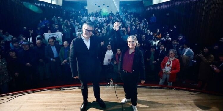 Terminó la gira Jara-Marcel: 2.600 personas asistieron a los encuentros en el sur