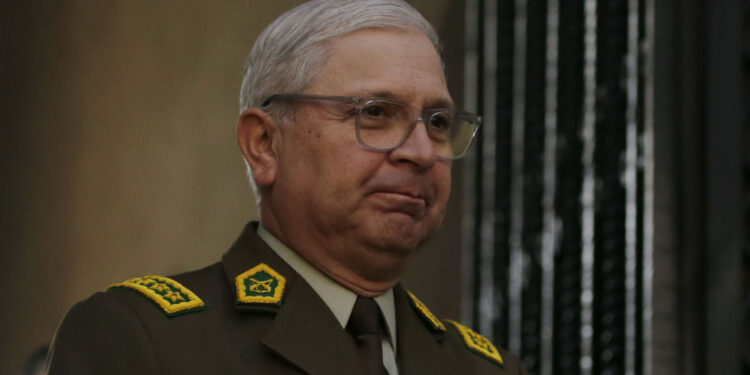 Cuarto intento en un año: Fiscal Chong volvió a citar a declarar al general Yáñez
