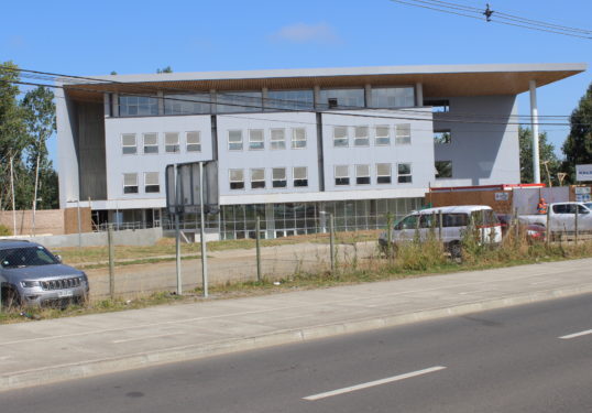 Funcionarios y académicos de la ULagos rechazan propuesta de Rectoría e inician paro indefinido