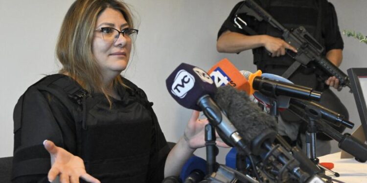 Atentan contra viuda de candidato presidencial asesinado en Ecuador