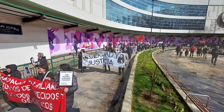 Marcha se registró en Osorno en el marco del 11 de septiembre
