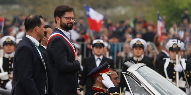 Parada Militar 2023: Presidente Boric dice que FF.AA. y Carabineros «son un motivo de orgullo»