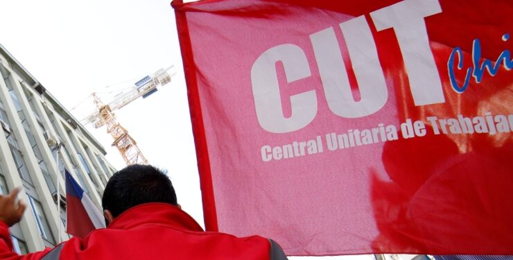 CUT convoca manifestación afuera del ex Congreso contra la propuesta constitucional