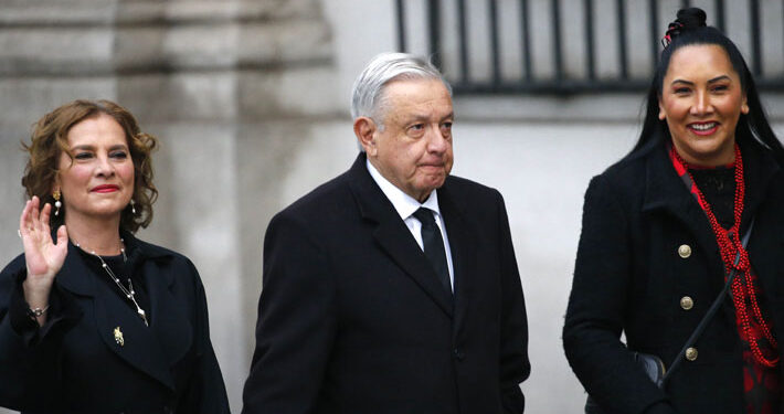 Además de Petro, AMLO y Arce: Quiénes son los 29 invitados internacionales que llegaron a La Moneda