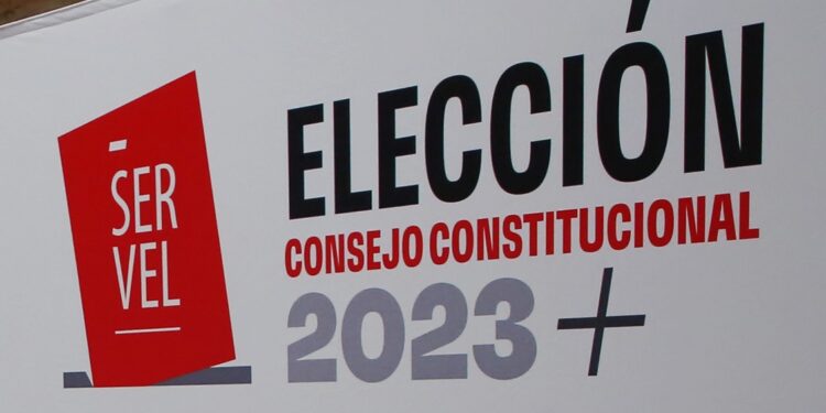 Cadem: 57% prefiere cerrar el proceso constitucional si gana el rechazo