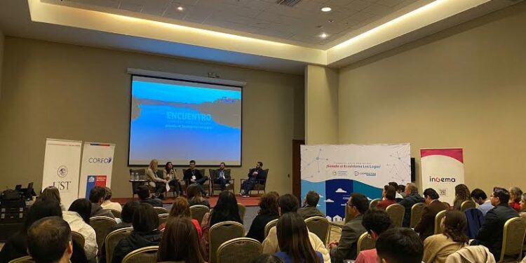 Encuentro “Cooperar para emprender” reunió a más de 130 personas del ecosistema emprendedor en Osorno    