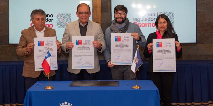 Firman convenio para iniciar actualización del plan regulador de Osorno